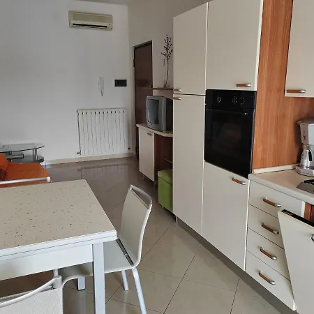 Apartament E11 - Bilocale Delfico 2 - Aria Condizionata *