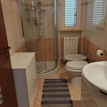 Apartament E11 - Bilocale Delfico 2 - Aria Condizionata Villa Rosa Di Martinsicuro